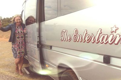 Juggle House Experiences - The Entertainer Limousine