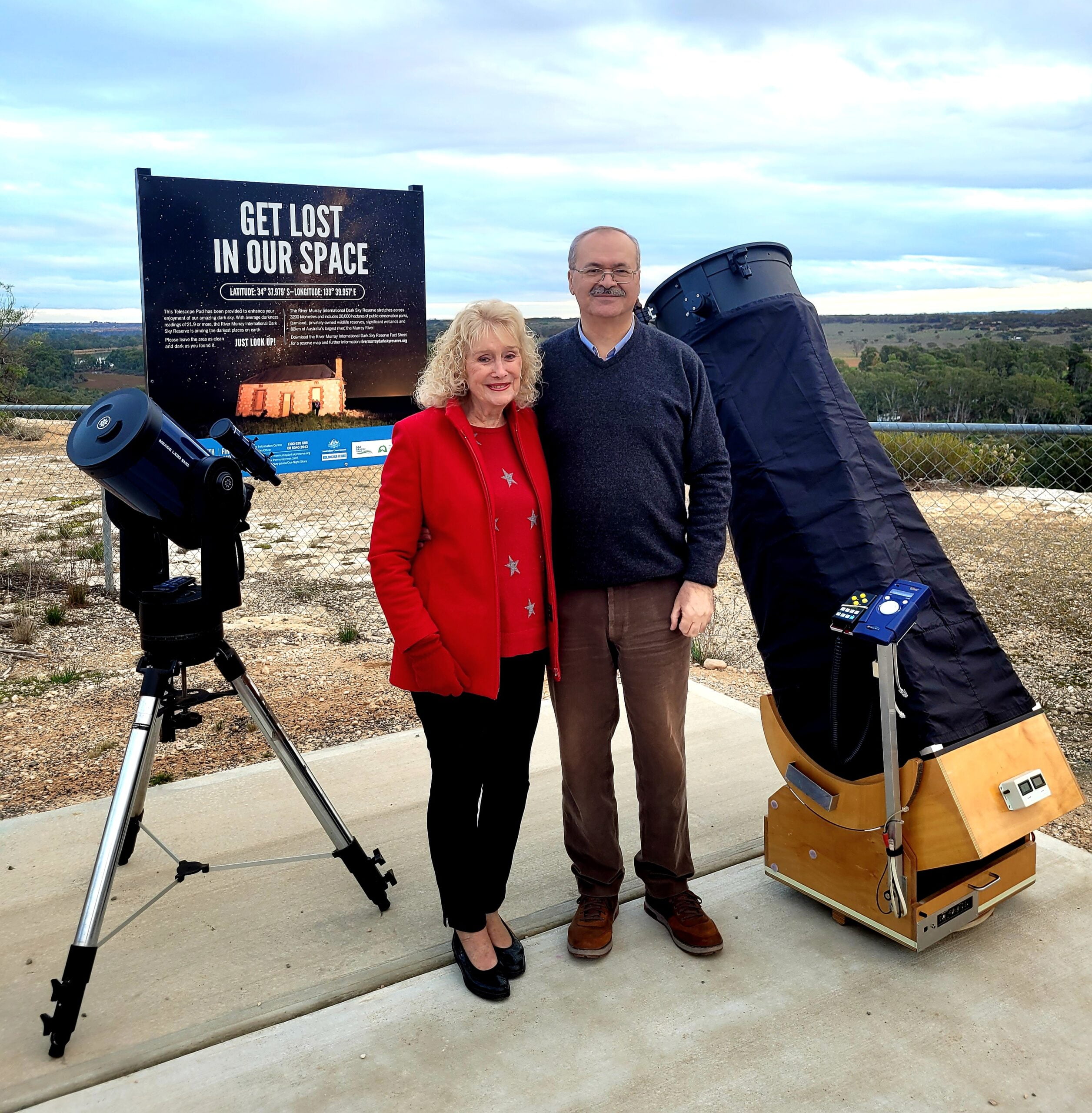 Joe and Lyn with Telescope Joe and Lyn with Telescope